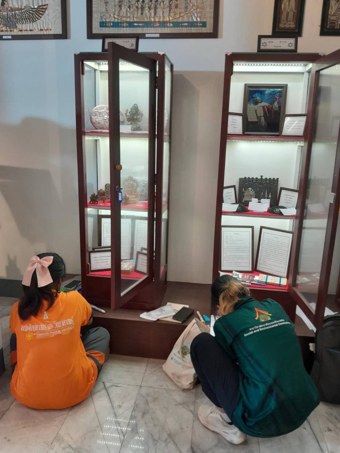 ม.นครพนม ร่วมจัดทำทะเบียนวัตถุพิพิธภัณฑ์และหอสมุดเมืองนครพนม