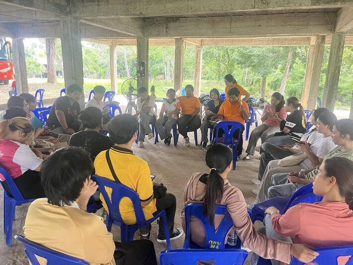 สาขาวิชาพัฒนาสังคมและสิ่งแวดล้อม คณะศิลปศาสตร์และวิทยาศาสตร์ แลกเปลี่ยนเรียนรู้กิจกรรมด้านสิ่งแวดล้อม จ.อุบลราชธานี