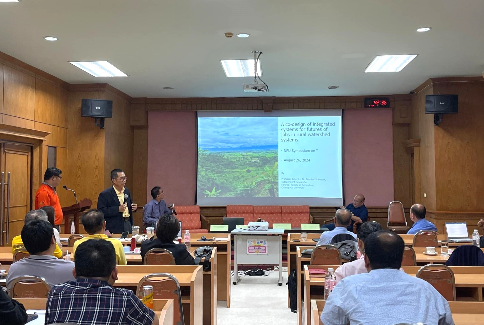 ม.นครพนม ดึงนักวิชาการจัดเวทีแลกเปลี่ยนประเด็นความท้าทายใหม่ของการวิจัยและพัฒนาเชิงพื้นที่