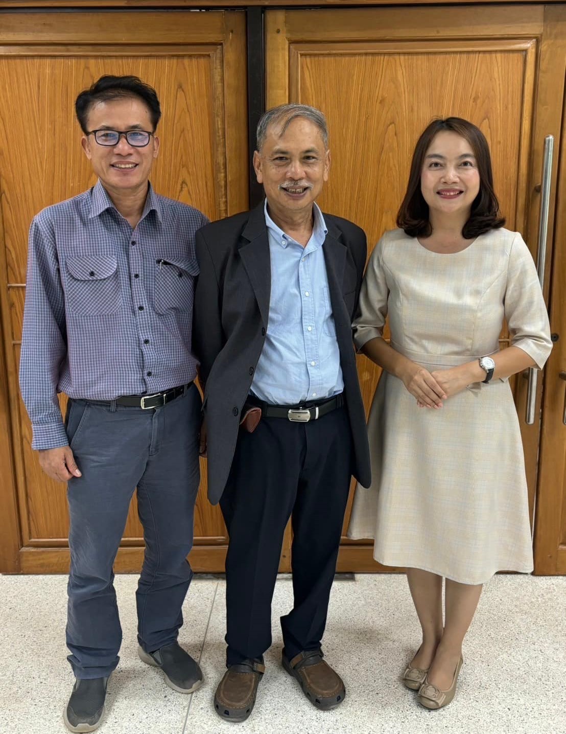 ม.นครพนม ดึงนักวิชาการจัดเวทีแลกเปลี่ยนประเด็นความท้าทายใหม่ของการวิจัยและพัฒนาเชิงพื้นที่