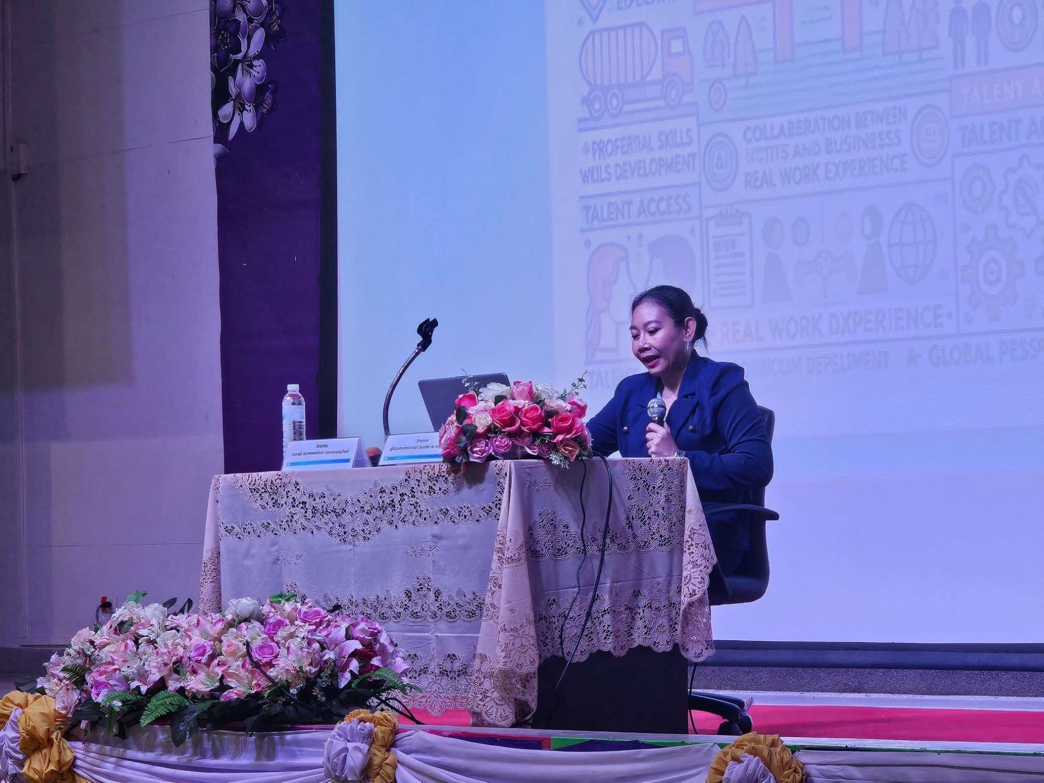 ม.นครพนม จัดโครงการอบรมเตรียมความพร้อมก่อนออกปฏิบัติงานสหกิจศึกษา ประจำปีการศึกษา 2567