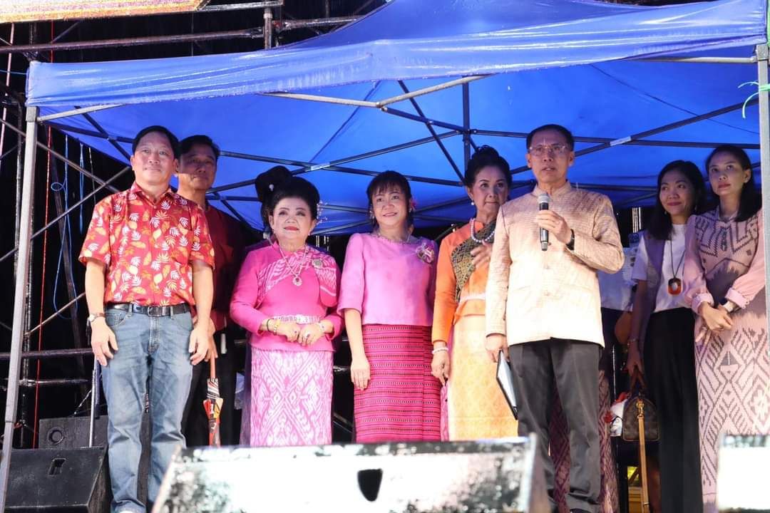 ม.นครพนม ร่วมพิธีเปิดโครงการกระตุ้นเศรษฐกิจด้านการส่งเสริมการท่องเที่ยวเมืองน่าเที่ยว