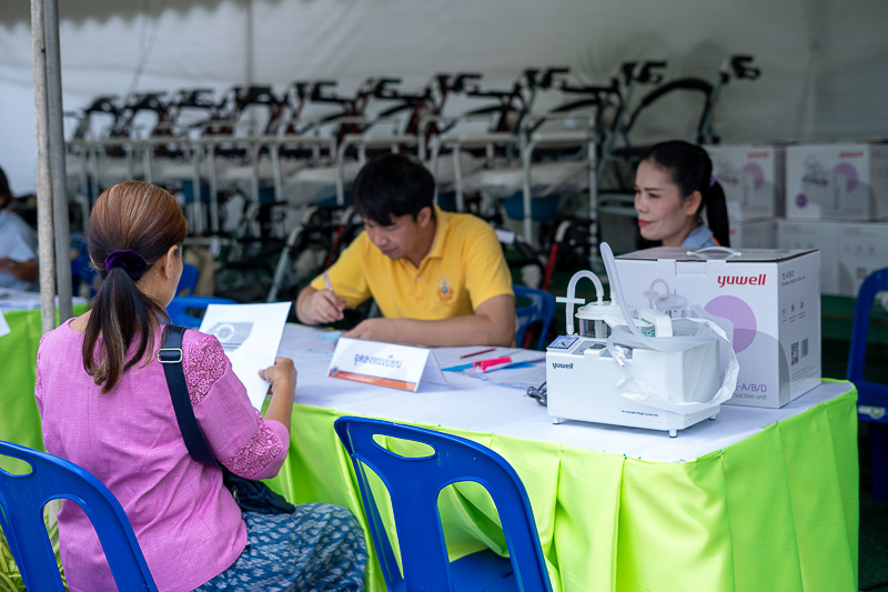 ม.นครพนม เข้าร่วมพิธีมอบเครื่องช่วยกายอุปกรณ์และอุปกรณ์การแพทย์ กองทุนฟื้นฟูสมรรถภาพจังหวัดนครพนม