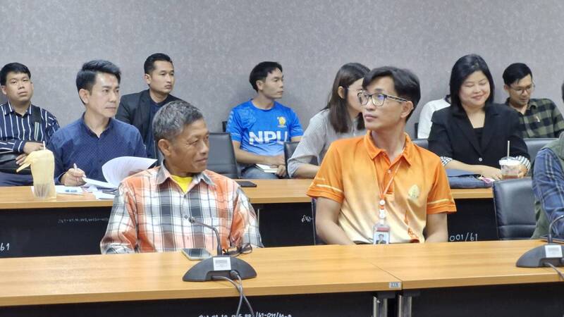 ม.นครพนม ประชุมคณะกรรมการไหลเรือไฟ เตรียมบวงสรวงสิ่งศักดิ์สิทธิ์ 7 ต.ค. 67