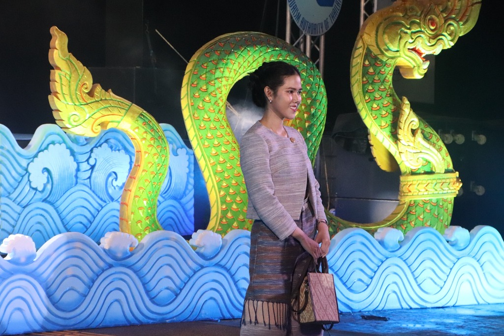 ม.นครพนม ร่วมตัดสินประกวดแฟชั่นชุดผ้าไทยใส่ให้สนุก ส่งเสริมอนุรักษ์ผ้าไทย