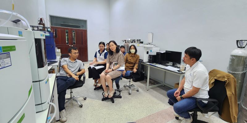 คณะวิทยาศาสตร์ ม.นครพนม จัดอบรมการใช้งานเครื่อง HPLC และ Preperative LC (The Faculty of Science at Nakhon Phanom University organized training on the use of HPLC and Preparative LC machines.)