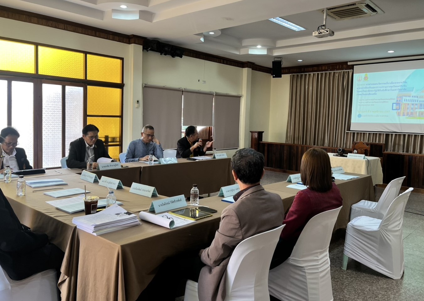 ม.นครพนม บูรณาการร่วมกับ ป.ป.ช. ประจำจังหวัดนครพนม จัดหลักสูตรบริการความรู้เสริมสร้างธรรมาภิบาลองค์กร ปลูกฝังจิตสำนึกต่อต้านการทุจริต และการประพฤติมิชอบ (Nakhon Phanom University, in collaboration with the Office of The National Anti-Corruption Commission (ONACC) in Nakhon Phanom province, organized a knowledge service course to enhance organizational governance and instill an anti-corruption and misconduct awareness.)