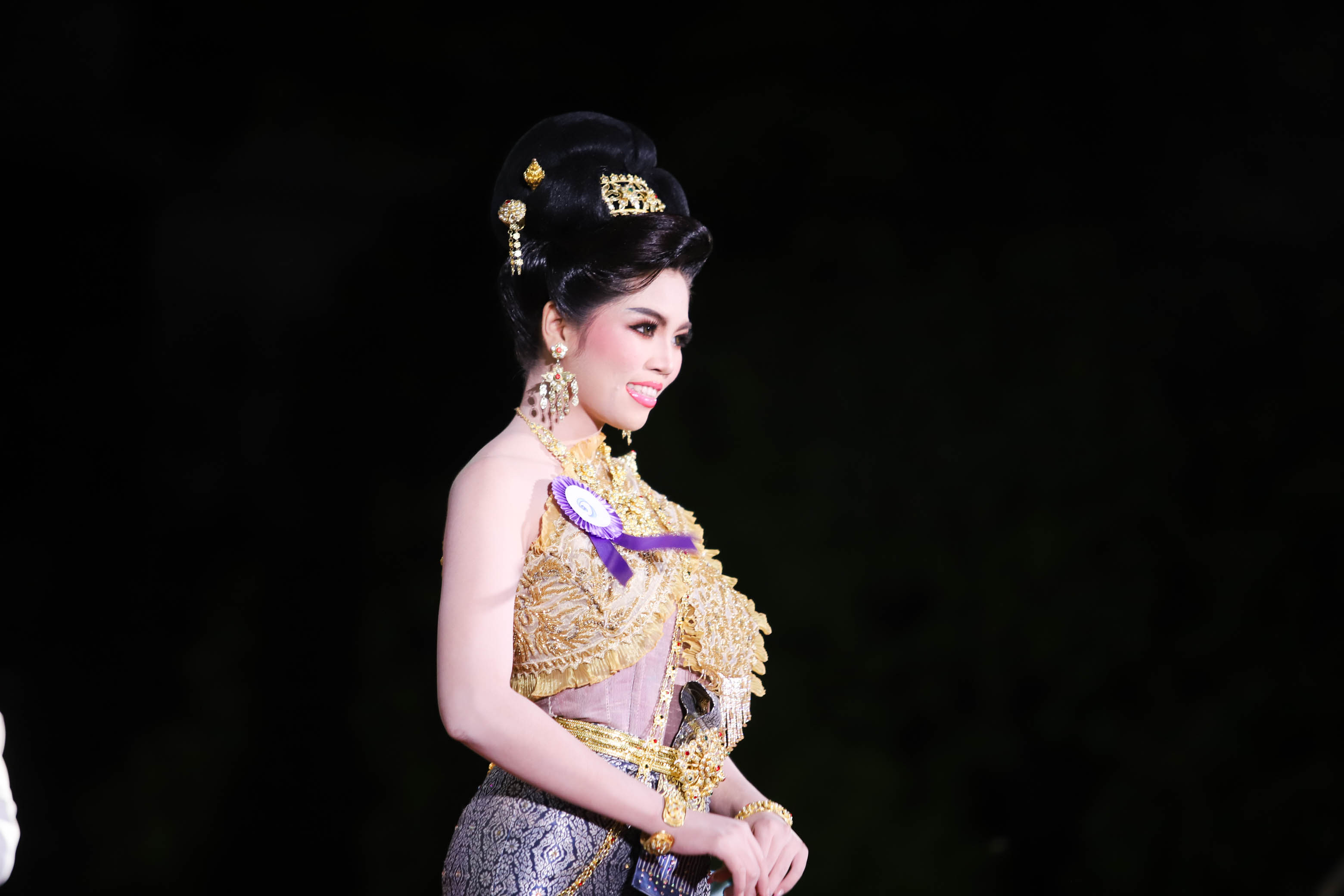 ม.นครพนม สมมานทีธาร สืบสานงานประเพณีวันลอยกระทง ประจำปี 2567