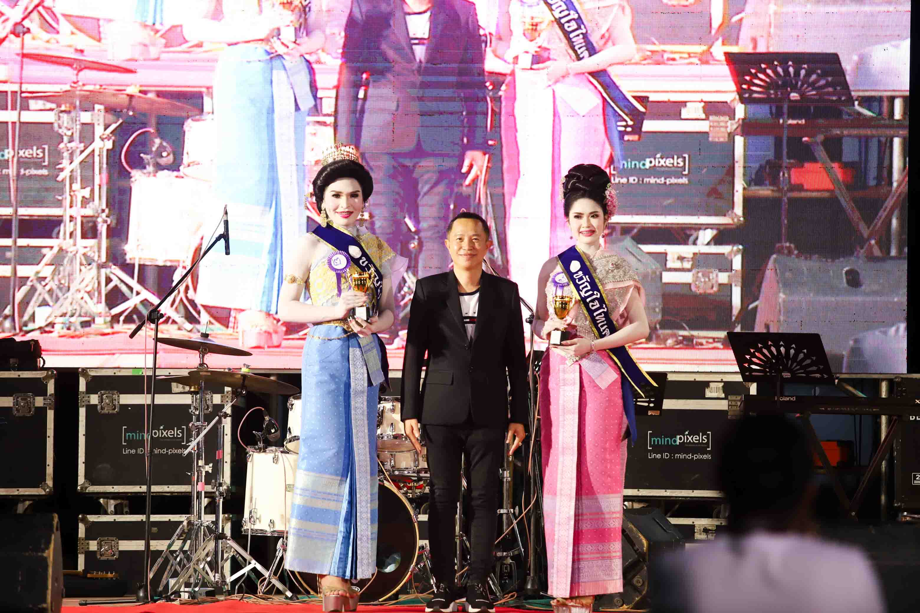 ม.นครพนม สมมานทีธาร สืบสานงานประเพณีวันลอยกระทง ประจำปี 2567