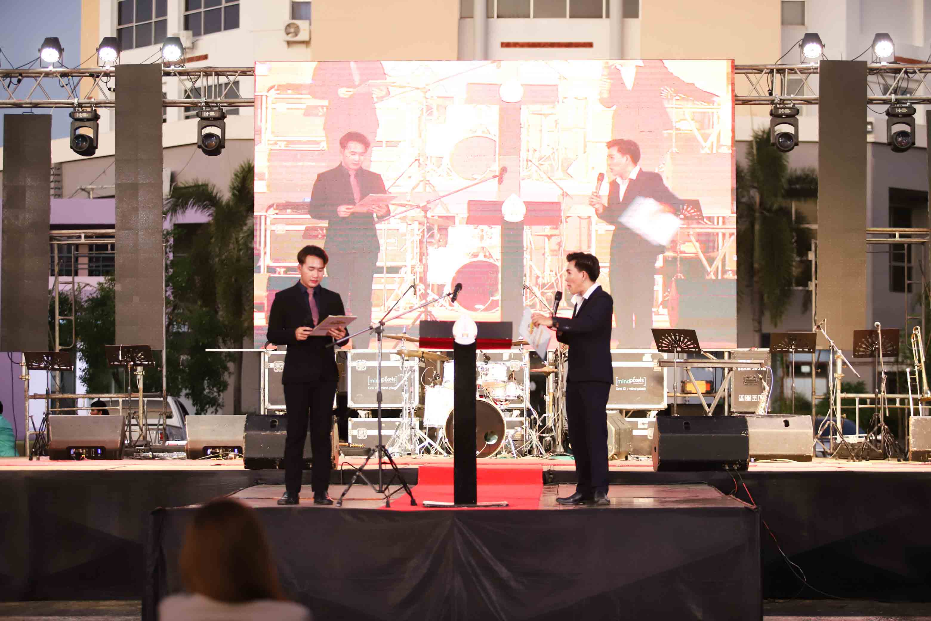 ม.นครพนม สมมานทีธาร สืบสานงานประเพณีวันลอยกระทง ประจำปี 2567