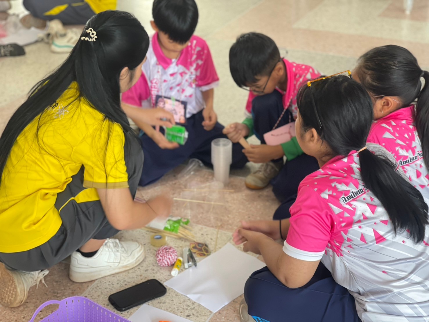 คณะวิทยาศาสตร์ ม.นครพนม จัดโครงการส่งเสริมและพัฒนาอัจฉริยภาพทางวิทยาศาสตร์นักเรียนชั้นประถมศึกษาปีที่ 2-5 โครงการห้องเรียนพิเศษ SC และ MEP โรงเรียนอนุบาลนครพนม ปีการศึกษา 2567 วันที่ 16-17 พฤศจิกายน 2567