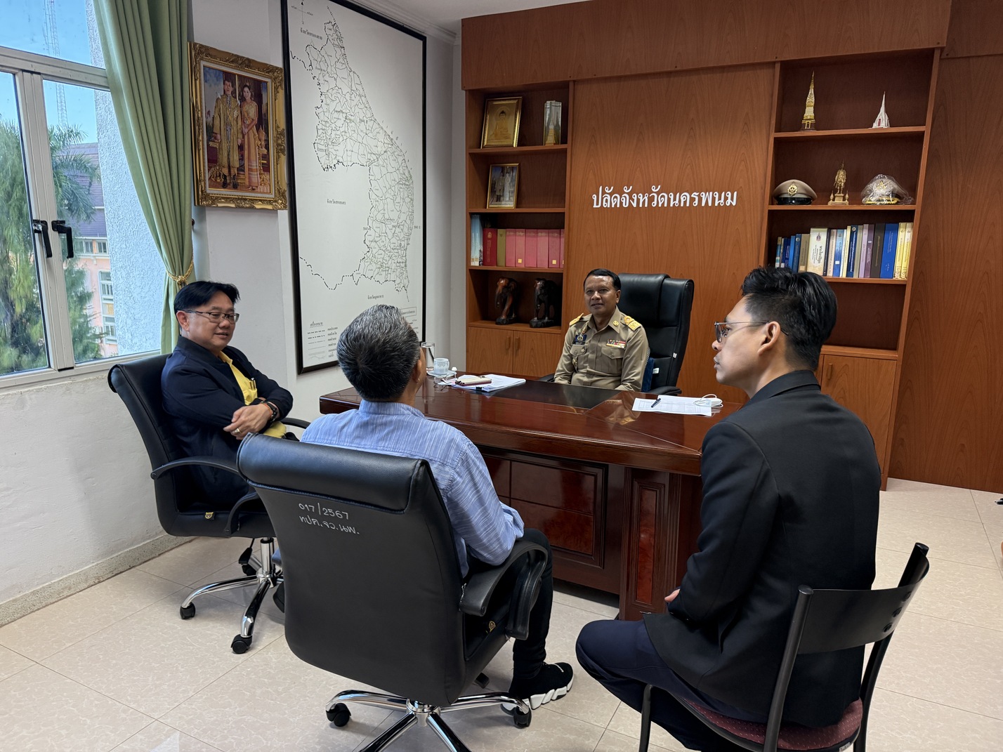 คณะผู้บริหาร มนพ. เข้าพบปลัดจังหวัดนครพนม พร้อมหารือการดำเนินงานระหว่างสองหน่วยงาน