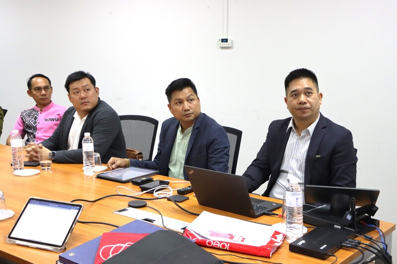 ม.นครพนม จับมือ 2 บริษัทยักษ์ใหญ่ธุรกิจยานยนต์ไฟฟ้าจีน เตรียมผลิตบุคลากรป้อนตลาดอุตสาหกรรม