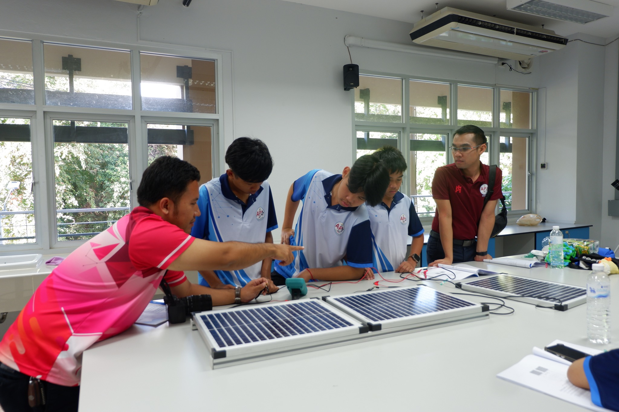 คณะวิทยาศาสตร์จัดกิจกรรมอบรมเชิงปฏิบัติการทางวิทยาศาสตร์นักเรียนโครงการห้องเรียนพิเศษ (Advanced Program : AP) โรงเรียนมหาชนะชัยวิทยาคม