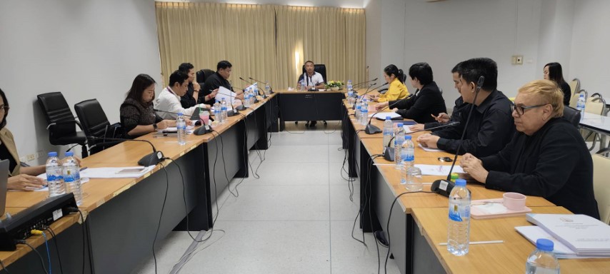 ม.นครพนม จัดประชุมเตรียมความพร้อมจัดทำระบบและข้อสอบวัดสมรรถนะภาษาอังกฤษนักศึกษาระดับอาชีวศึกษา