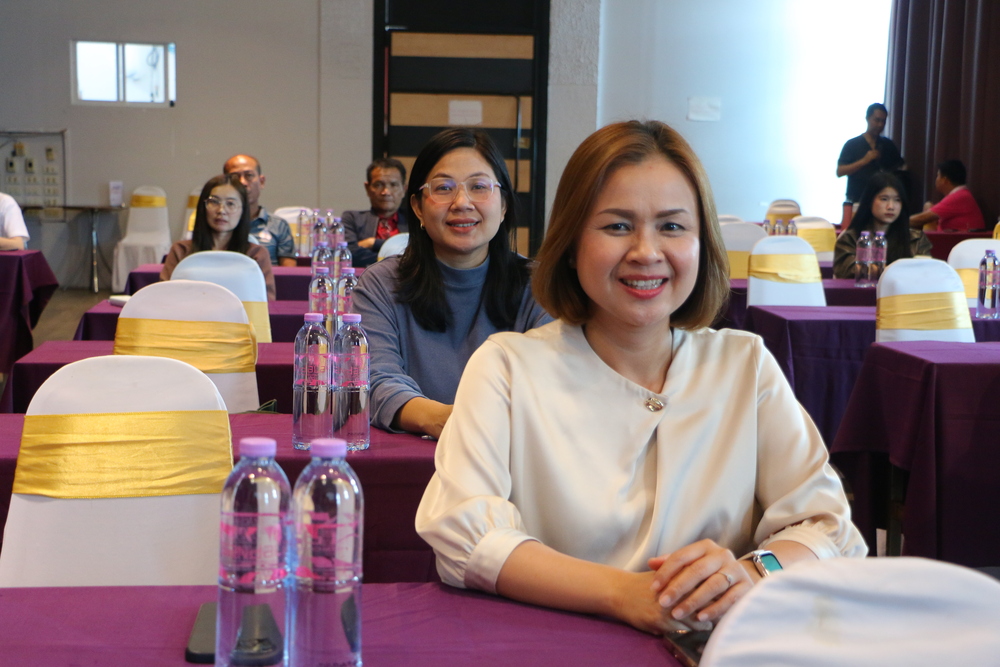 สำนักงานอธิการบดี มหาวิทยาลัยนครพนม จัดโครงการพัฒนาศักยภาพบุคลากร ศึกษาดูงานและแลกเปลี่ยนเรียนรู้การบริหารองค์กร