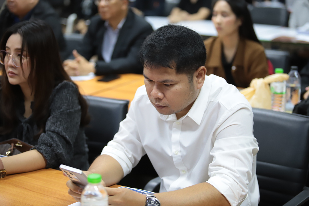 มหาวิทยาลัยนครพนมจัดอบรมภาษาอังกฤษตามกรอบอ้างอิง CEFR เสริมศักยภาพบุคลากรและสร้างเครือข่ายทางการศึกษามหาวิทยาลัยนครพนม