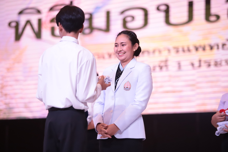NPU holds White Coat Ceremony for medical technology students
