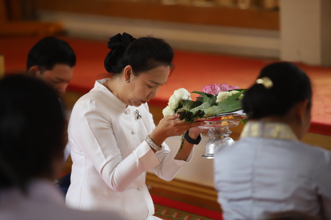 NPU Begins Academic Year with Sacred Phra That Phanom Tradition