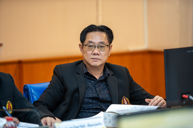คณะแพทยศาสตร์ มหาวิทยาลัยนครพนม จัดประชุมวิพากษ์หลักสูตรแพทยศาสตรบัณฑิต เดินหน้าพัฒนาหลักสูตรผลิตแพทย์คุณภาพ