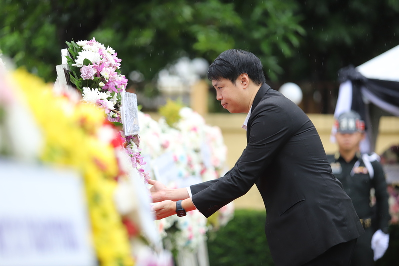 Honouring the Father of Thai Law on Raphee Day