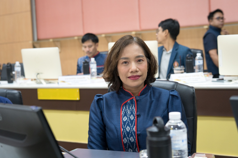 ม.นครพนม ต้อนรับคณะ สว. คณะกรรมการขับเคลื่อนโครงการสมาชิกวุฒิสภาพบประชาชน ลงพื้นที่มหาวิทยาลัยนครพนม ขับเคลื่อนคณะแพทยศาสตร์และกฎหมายพัฒนาท้องถิ่น