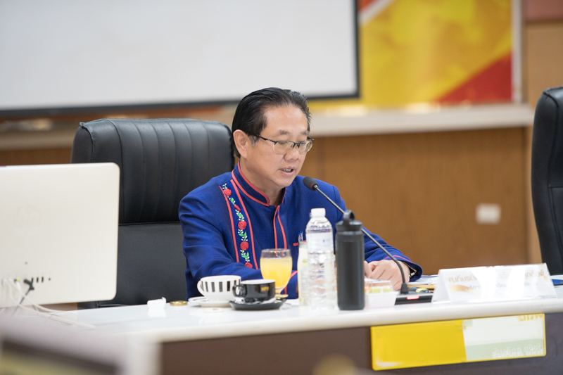 ม.นครพนม ต้อนรับคณะ สว. คณะกรรมการขับเคลื่อนโครงการสมาชิกวุฒิสภาพบประชาชน ลงพื้นที่มหาวิทยาลัยนครพนม ขับเคลื่อนคณะแพทยศาสตร์และกฎหมายพัฒนาท้องถิ่น