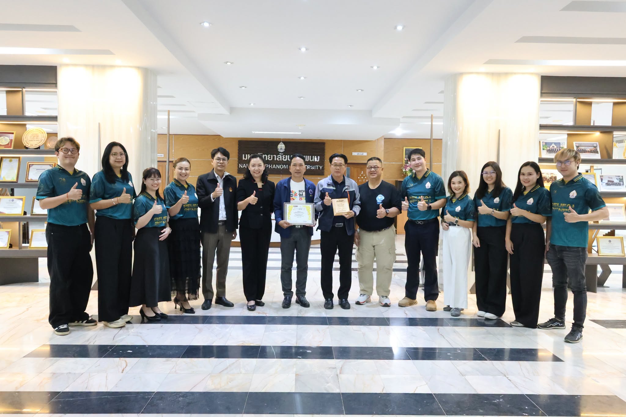 Nakhon Phanom Illuminated Boat Procession Wins Two Global IFEA Pinnacle Awards