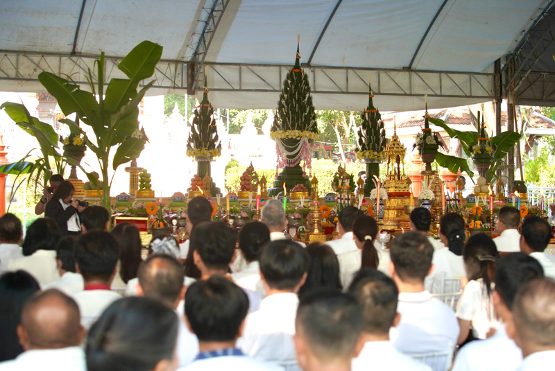 ม.นครพนม ร่วมพิธีบวงสรวงศาลหลักเมือง เสริมสิริมงคลก่อนงานไหลเรือไฟ 2569