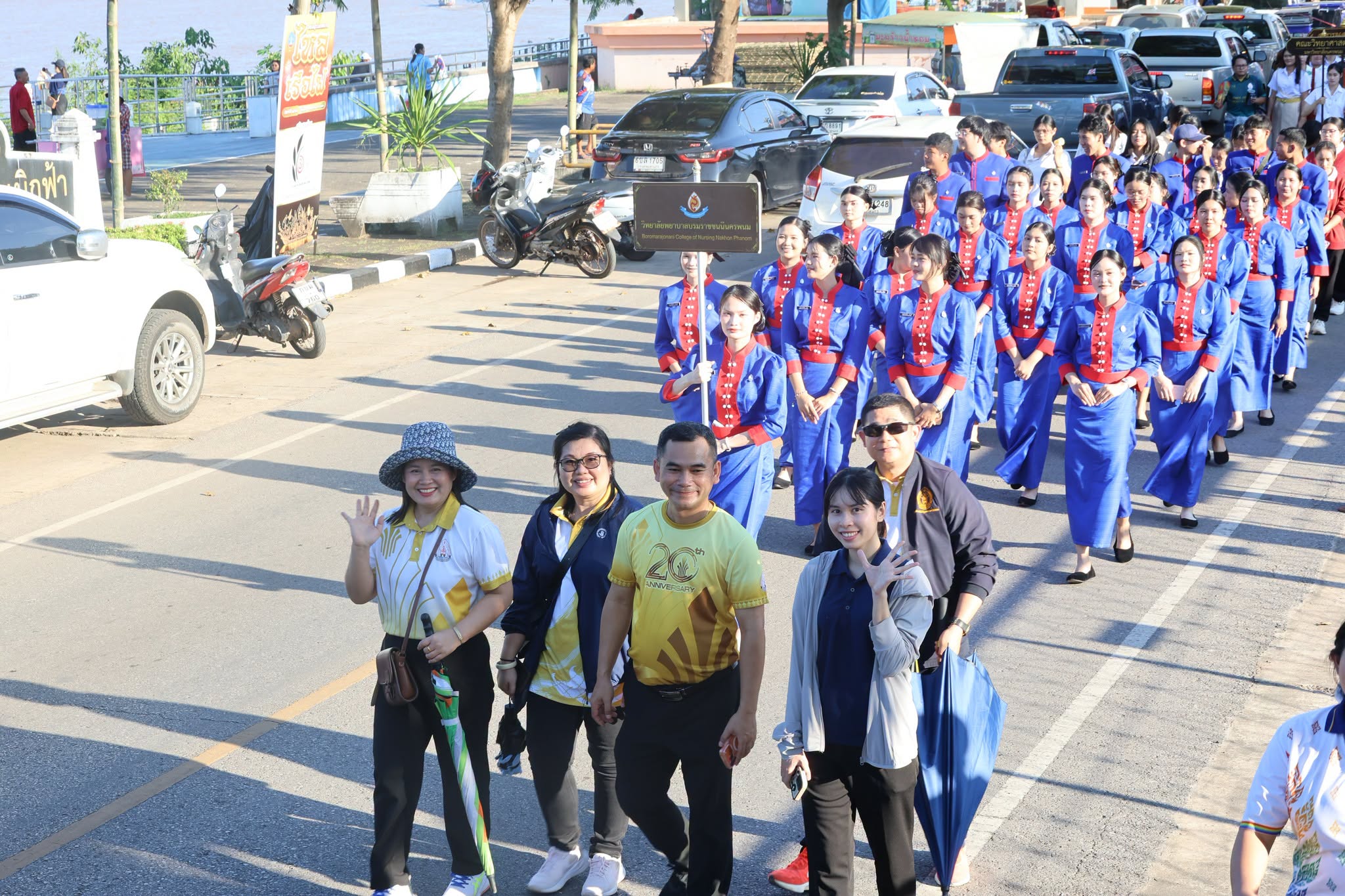 Nakhon Phanom University Celebrates Global Success with Victory Parade for Nakhon Phanom Illuminated Boat Festival