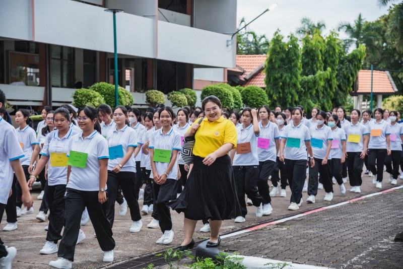 วพบ.นครพนม จัดกิจกรรมรับน้องเข้าหอของนักศึกษาหลักสูตรพยาบาลศาสตร์ชั้นปีที่ 1 รุ่นที่ 32 ประจำปีการศึกษา 2567