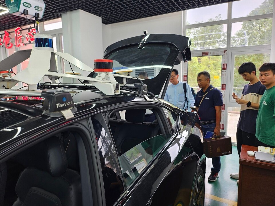 ม.นครพนม หารือวิทยาลัยอาชีวศึกษาเมืองฉงชิ่ง สาธารณรัฐประชาชนจีน พัฒนาหลักสูตรด้าน EV ทั้งในระดับ ปวส. และ ป.ตรี