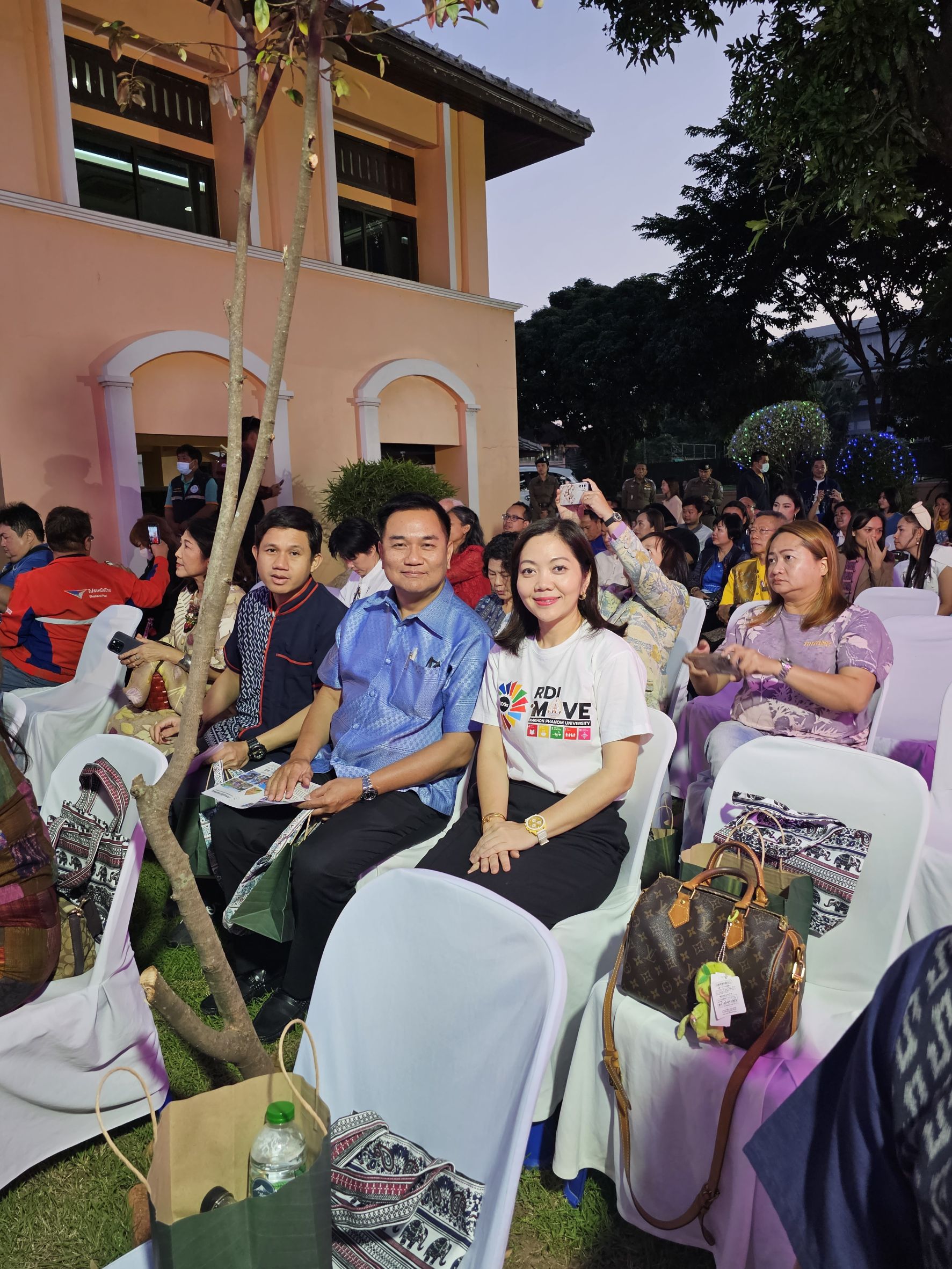 ม.นครพนม ร่วมงานแถลงแผนการตลาดการท่องเที่ยว ปี 2568 และประชาสัมพันธ์งานประเพณีไหลเรือไฟ