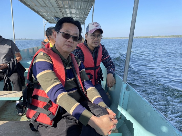 ม.นครพนม ลงสำรวจพื้นที่ร่วมหาแนวทางกำจัดวัชพืช (จอกหูหนู) บริเวณบึงโขงหลง จ.บึงกาฬ