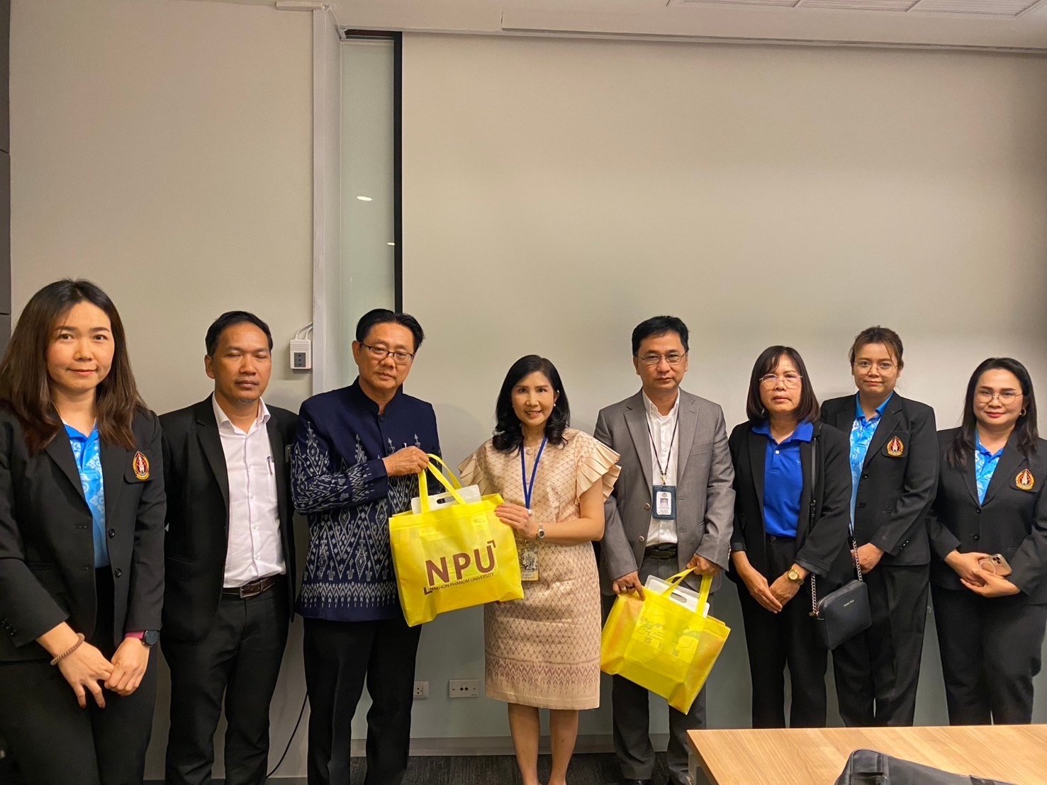 ม.นครพนม หารือสำนักงบประมาณ เพื่อจัดทำคำของบประมาณ ประจำปีงบประมาณ 2569