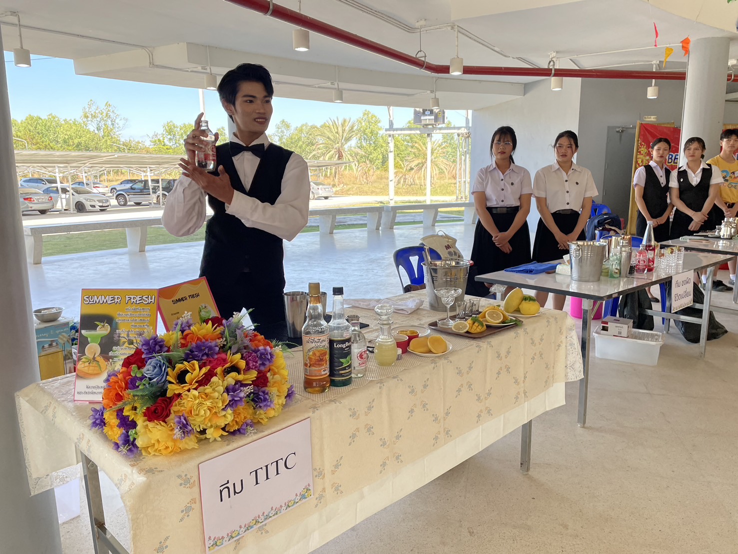 ม.นครพนม จัดกิจกรรมแข่งขันสร้างสรรค์เครื่องดื่มเพื่อสุขภาพ หวังสร้างความตระหนักและรณรงค์ลดการบริโภคเครื่องดื่มแอลกอฮอล์ในกลุ่มนักศึกษา