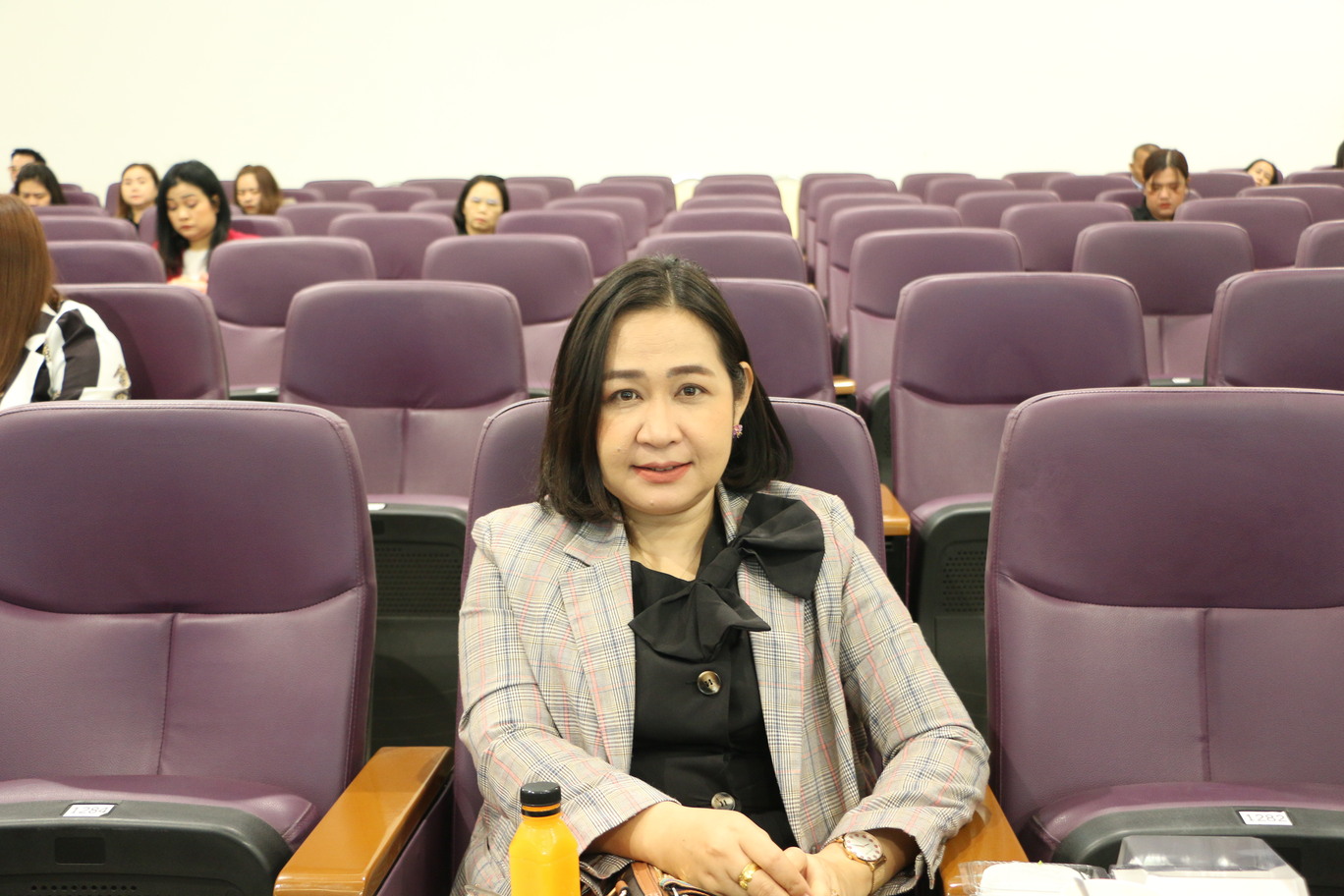 ม.นครพนม จัดโครงการฝึกอบรมการเพิ่มประสิทธิภาพในการปฏิบัติงานด้านการเงินการคลังภาครัฐ เพื่อให้ได้รับการรับรองจากสำนักงานตรวจเงินแผ่นดิน ประจำปีงบประมาณ พ.ศ.2568