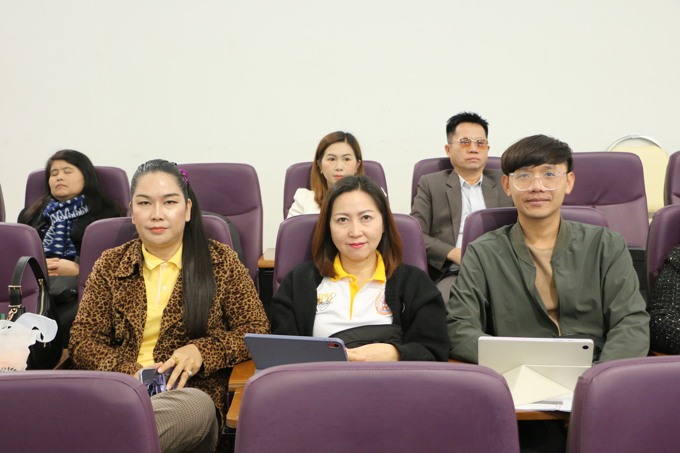 ม.นครพนม จัดโครงการฝึกอบรมการเพิ่มประสิทธิภาพในการปฏิบัติงานด้านการเงินการคลังภาครัฐ เพื่อให้ได้รับการรับรองจากสำนักงานตรวจเงินแผ่นดิน ประจำปีงบประมาณ พ.ศ.2568