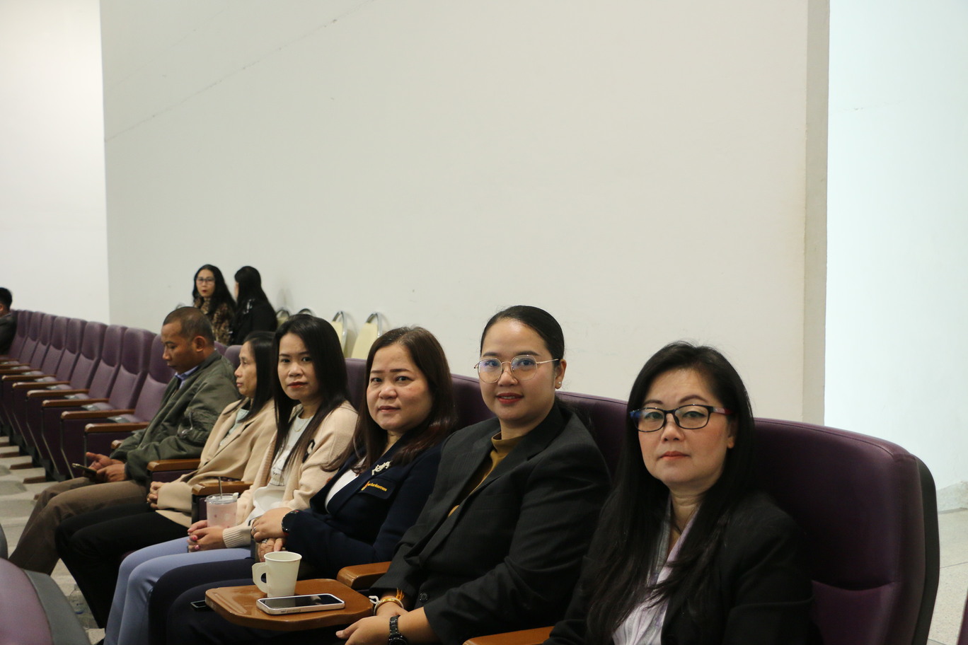 ม.นครพนม จัดโครงการฝึกอบรมการเพิ่มประสิทธิภาพในการปฏิบัติงานด้านการเงินการคลังภาครัฐ เพื่อให้ได้รับการรับรองจากสำนักงานตรวจเงินแผ่นดิน ประจำปีงบประมาณ พ.ศ.2568