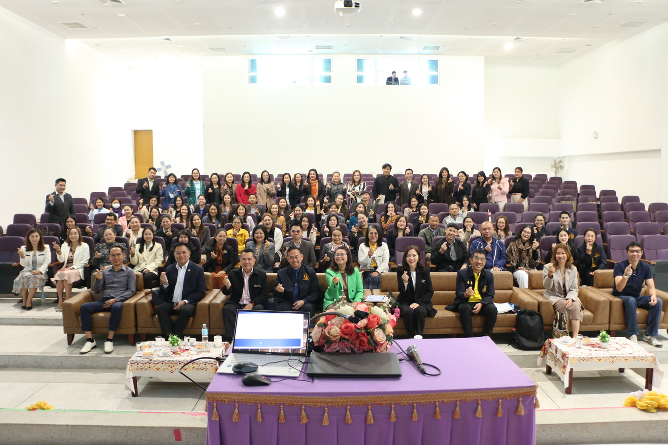 ม.นครพนม จัดโครงการฝึกอบรมการเพิ่มประสิทธิภาพในการปฏิบัติงานด้านการเงินการคลังภาครัฐ เพื่อให้ได้รับการรับรองจากสำนักงานตรวจเงินแผ่นดิน ประจำปีงบประมาณ พ.ศ.2568