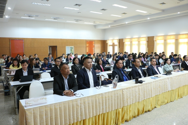 กองบริหารทรัพยากรมนุษย์ จัดอบรมเชิงปฏิบัติการเตรียมความพร้อมผู้บริหารระดับสูงและผู้บริหารระดับกลาง เพื่อสร้างศักยภาพความเป็นเลิศด้านภาวะผู้นำสากล