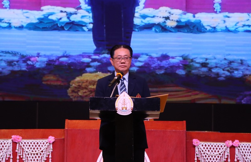 ม.นครพนม จัดปัจฉิมนิเทศและพิธีมอบสารแสดงความยินดีนักศึกษาระดับอาชีวศึกษา ประจำปีการศึกษา 2567