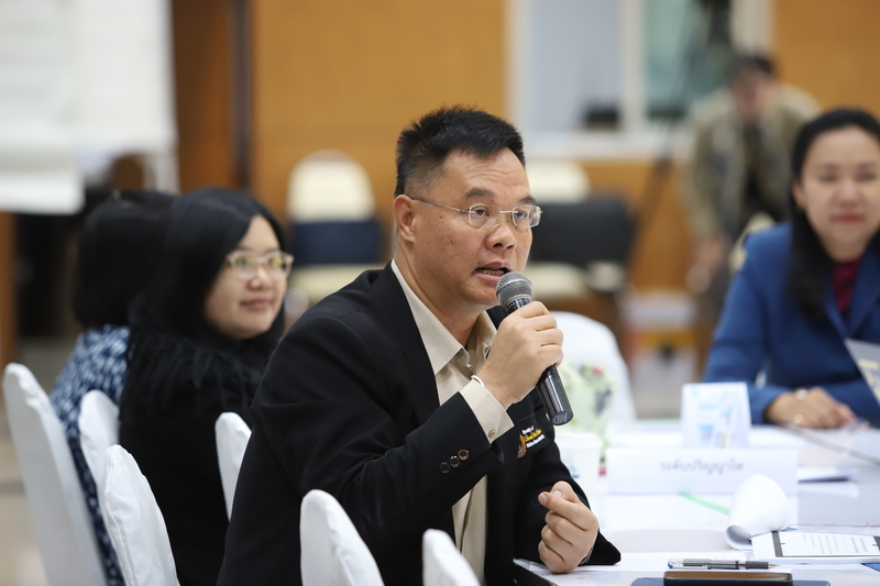 มหาวิทยาลัยนครพนมจัดโครงการอบรมให้ความรู้เรื่องเกณฑ์ประกันคุณภาพการศึกษาภายนอก (สมศ.)