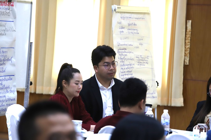 มหาวิทยาลัยนครพนมจัดโครงการอบรมให้ความรู้เรื่องเกณฑ์ประกันคุณภาพการศึกษาภายนอก (สมศ.)