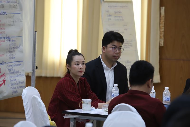 มหาวิทยาลัยนครพนมจัดโครงการอบรมให้ความรู้เรื่องเกณฑ์ประกันคุณภาพการศึกษาภายนอก (สมศ.)