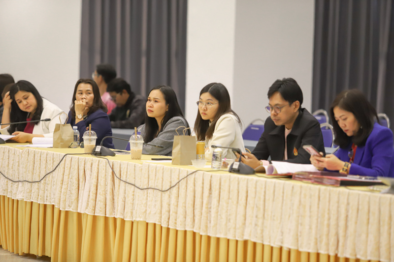 ม.นครพนม จัดประชุมคกก.ดำเนินงานพิธีพระราชทานปริญญาบัตรผู้สำเร็จการศึกษา ประจำปีการศึกษา 2566 ครั้งที่ 2/2568