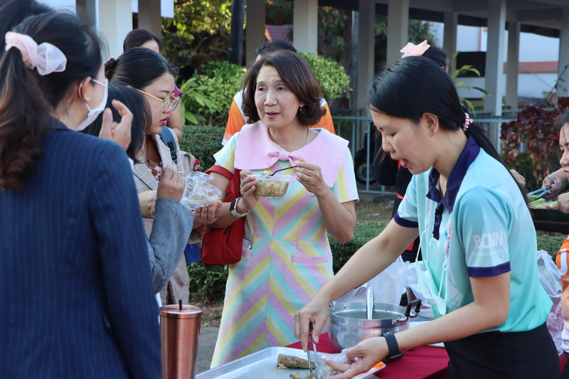 วพบ.นครพนม ต้อนรับฤดูแห่งความรัก จัดงาน