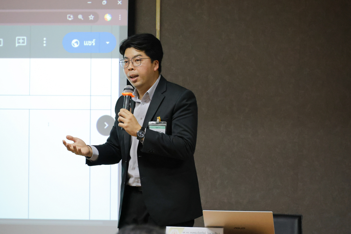 ม.นครพนม ส่งเสริมสร้างผู้ประเมินคุณภาพการศึกษาภายในตามเกณฑ์ AUN-QA