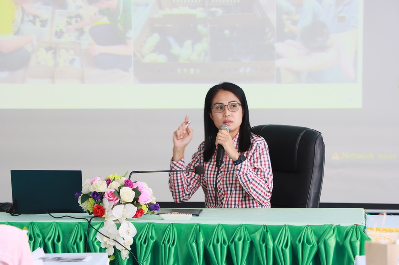 นักวิจัย ม.นครพนม ส่งเสริมเกษตรกรผู้เลี้ยงไก่ 3 สายเลือด “ศรีโคตรบูรณ์” สายพันธุ์ลูกผสมพื้นเมือง พบลงทะเบียนจองคิวยาวถึงกลางปี