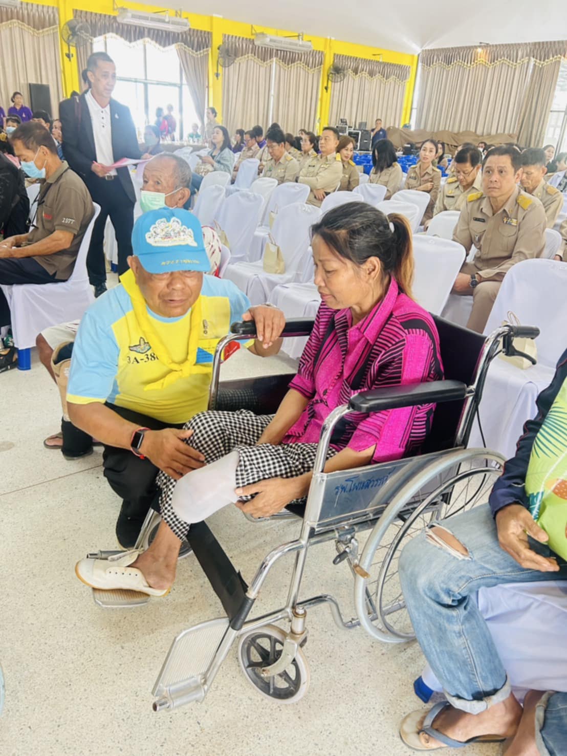 จิตอาสาพระราชทาน 904 ม.นครพนม ร่วมพิธีมอบแขน-ขาเทียม และอุปกรณ์เครื่องช่วยคนพิการ 138 รายการ ภายใต้โครงการเฉลิมพระเกียรติกรมสมเด็จพระเทพรัตนราชสุดาฯ เพื่อเสริมศักยภาพและพัฒนาคุณภาพชีวิตผู้พิการ